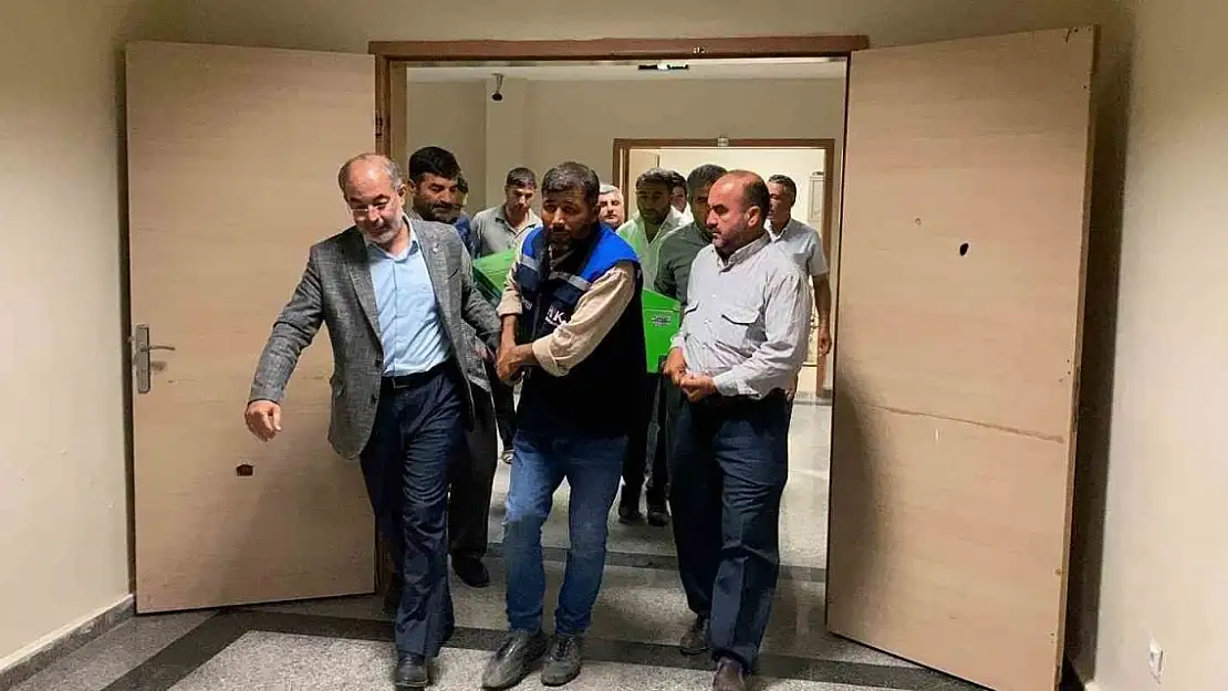 Tatilde eşini öldürdü