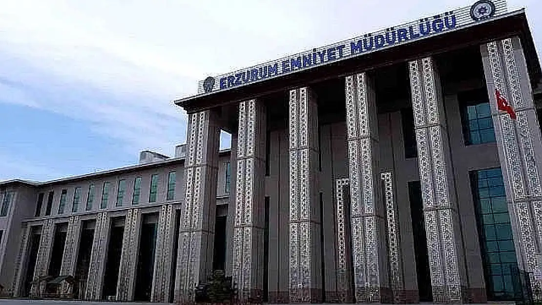 Erzurum'da 11 emniyet personeline FETÖ darbesi