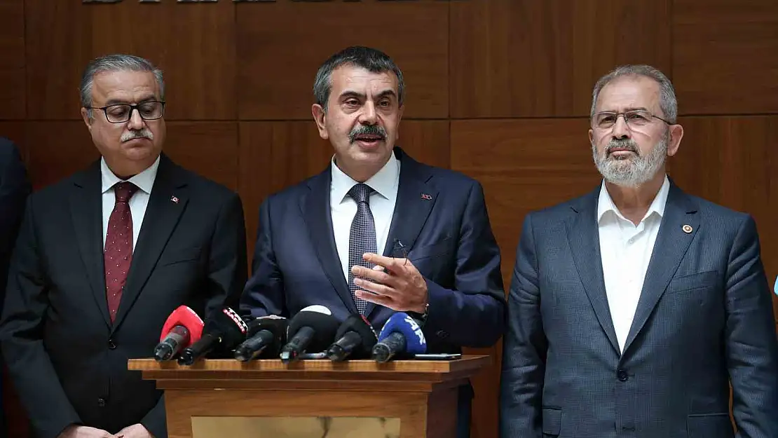 Eğitimdeki müfredat değişikliği toplumun her kesiminden ilgi gördü