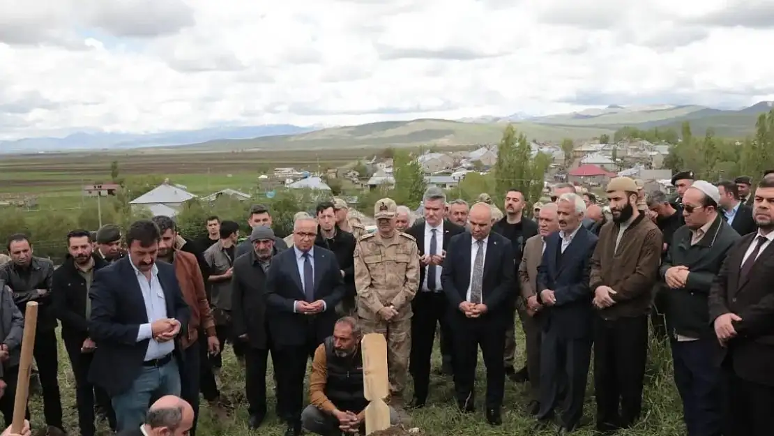 Kıbrıs Gazisi Salih Kızılaslan defnedildi