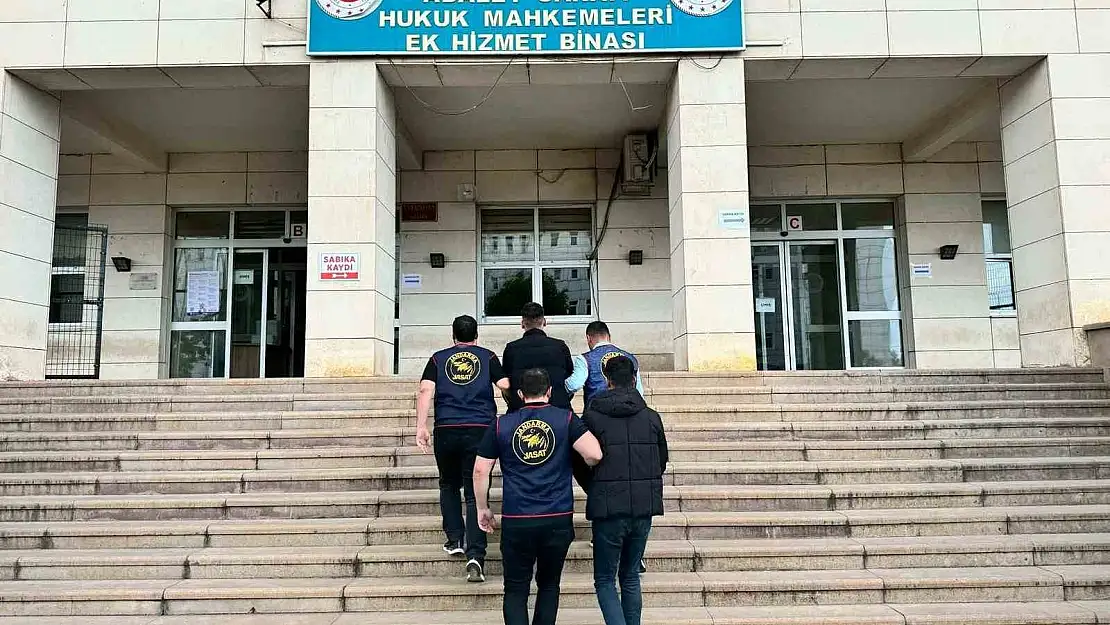 Diyarbakır'da hükümlü firariler yakalandı