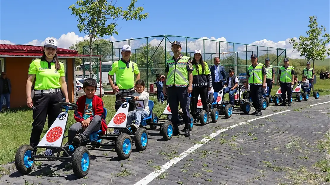 Muş'ta trafik haftası etkinlikleri