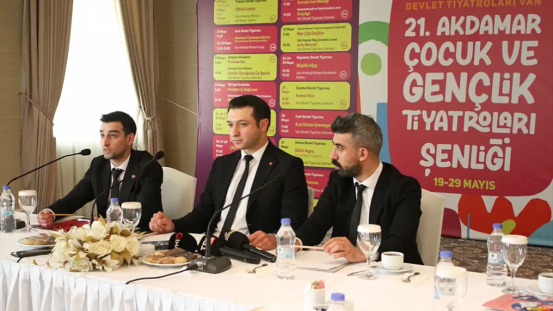 Van'da Çocuk ve Gençlik Tiyatroları Şenliği lansmanı yapıldı