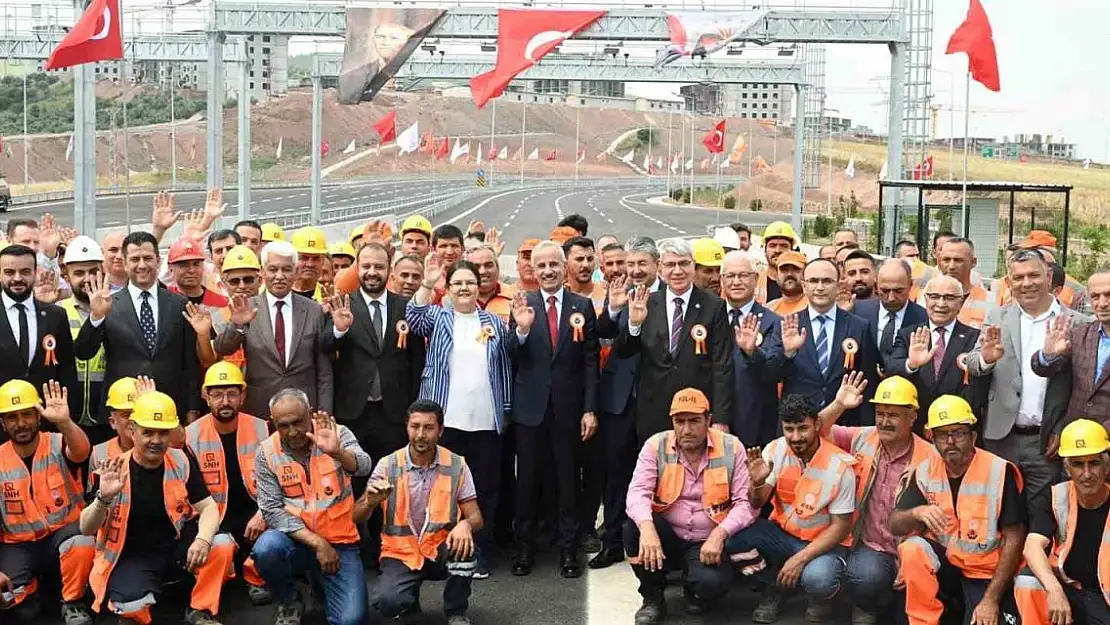 Bakan Uraloğlu: 'Otoyol ağımız 3 bin 726 kilometreye ulaştı'