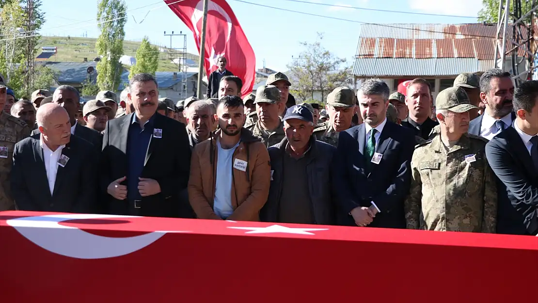 Şehit Piyade Sözleşmeli Onbaşı Recep Kabala son yolculuğuna uğurlandı