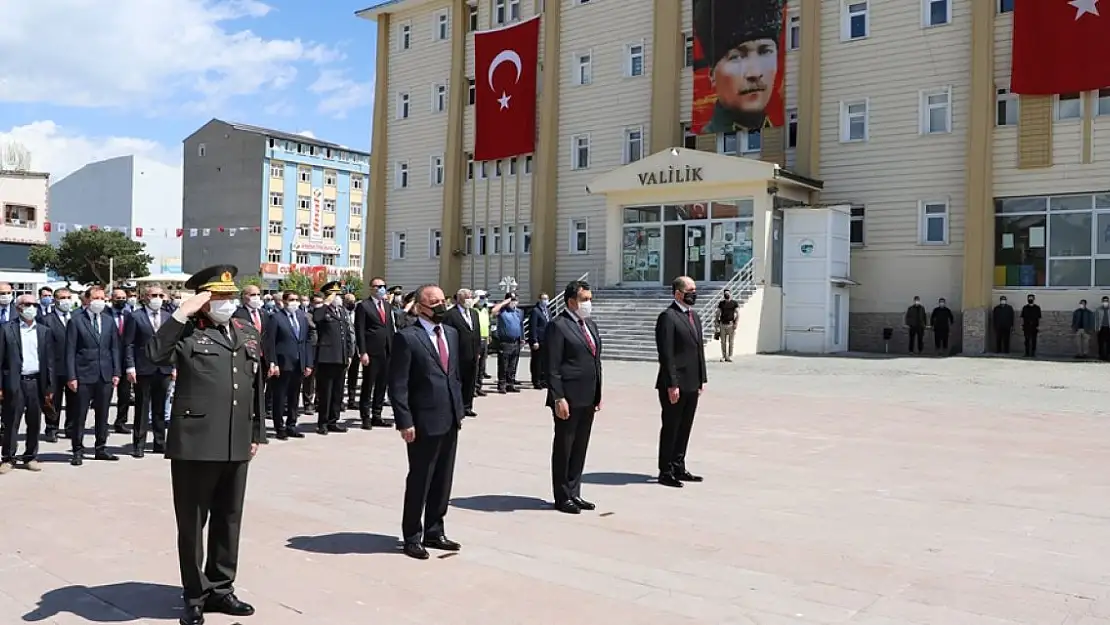Ardahan'da 19 Mayıs coşkuyla kutlandı
