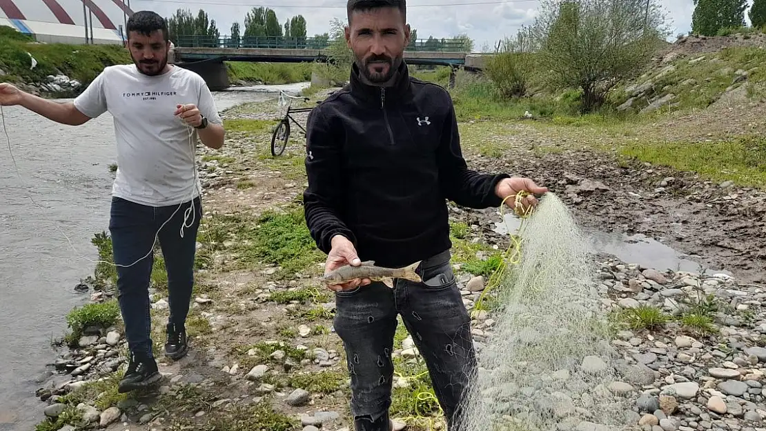Ağrı'daki Akarsularda Balık Avı Keyfi