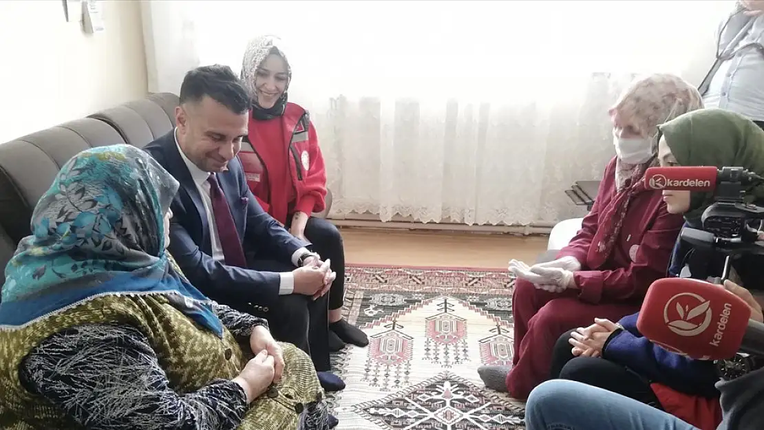 Erzurum'da bakıma muhtaç yaşlıların ihtiyaçları karşılanıyor