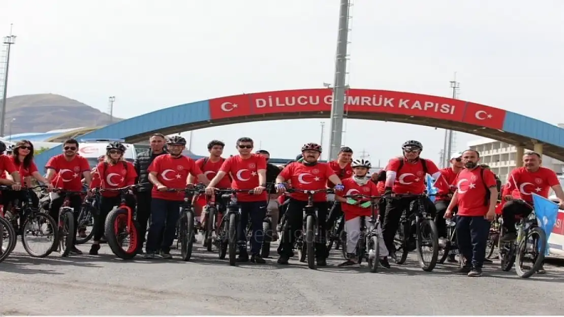 Iğdır'da 1.Turan Yolu Bisiklet Turu düzenlendi