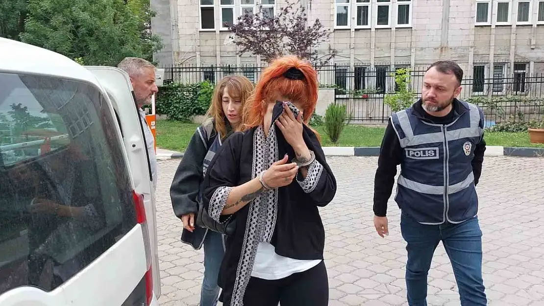 Kuyumculara sahte altın satan 3 kişiye adli kontrol