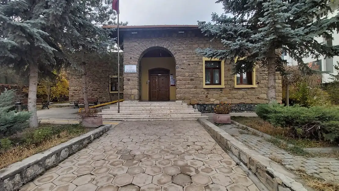 Doğubayazıt Halk Eğitim Merkezi Yaz Kurslarına hazırlanıyor