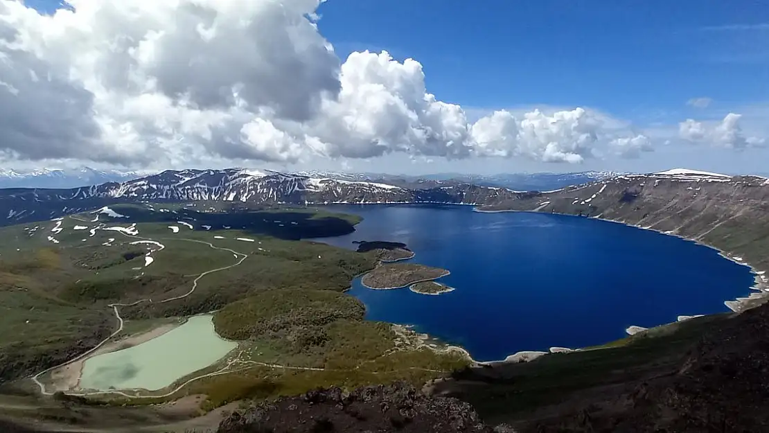 Nemrut Krater Gölü'nde görsel şölen
