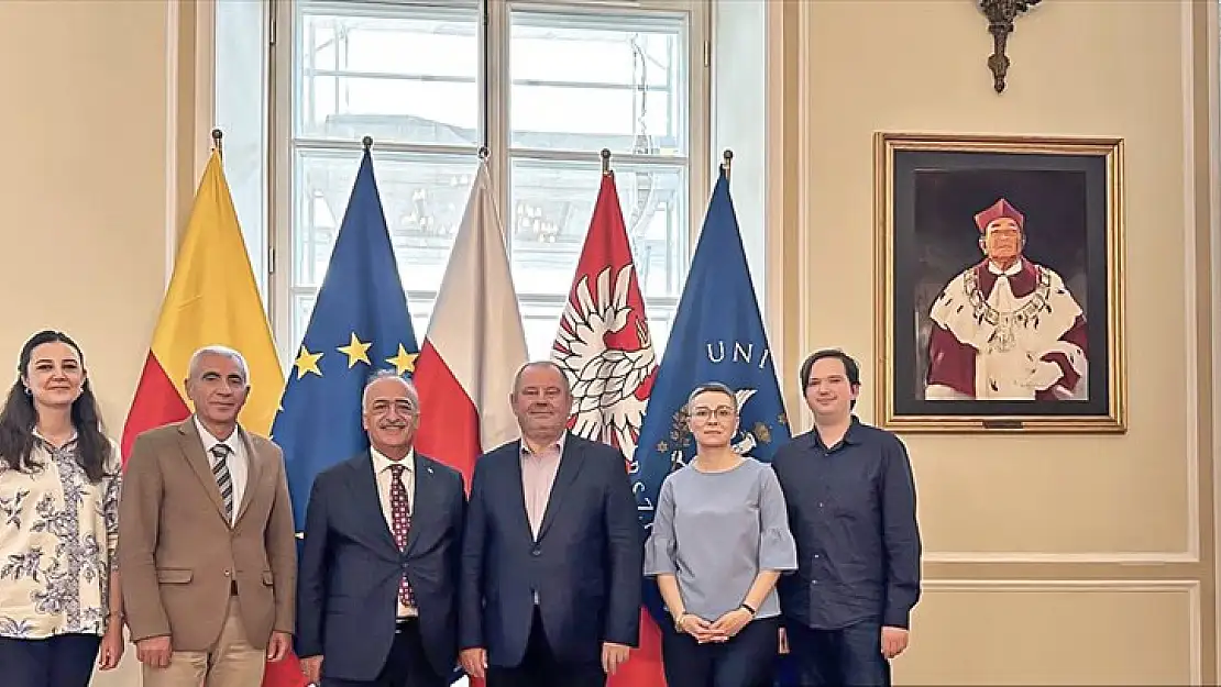 Atatürk Üniversitesi çeşitli üniversitelerle işbirliği yaptı
