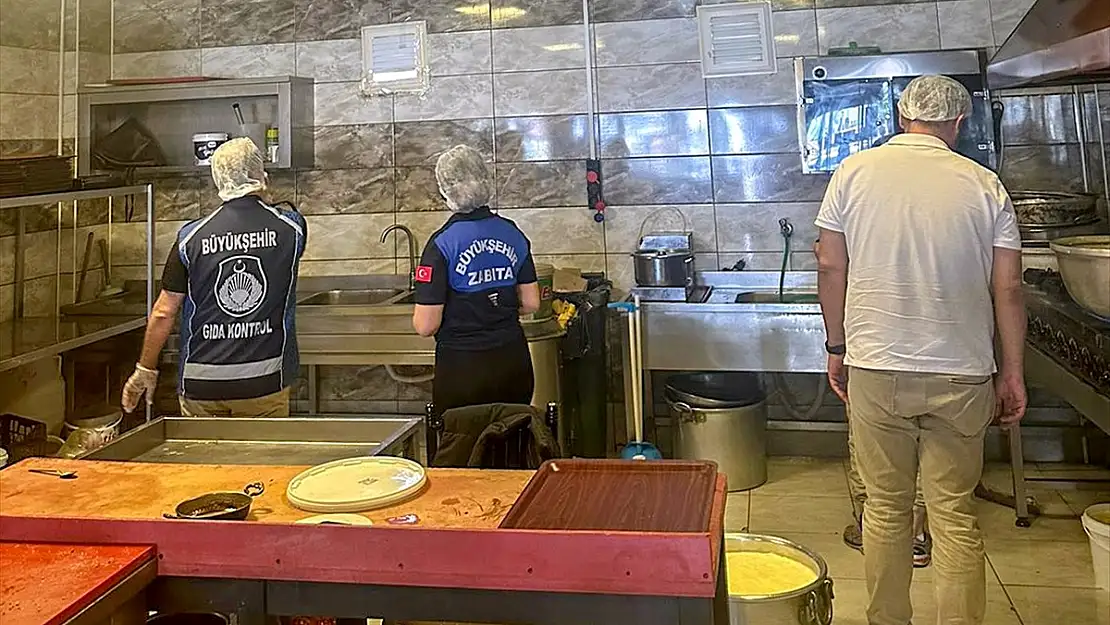 Van'da kahvaltı salonları denetlendi