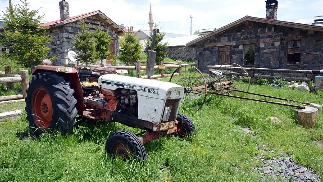Koşapınar köyü Açık Hava Müzesi geçmişe yolculuk yaptırıyor