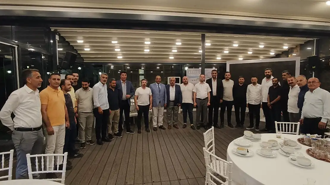 Ege Ağrı Kültür Federasyonu'ndan meclis üyelerine 'Halise' yemeği