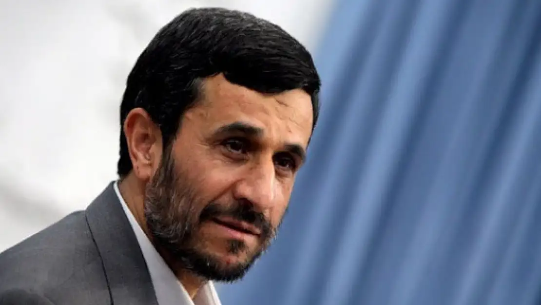 İran eski Cumhurbaşkanı Ahmedinejad, yeniden Cumhurbaşkanlığına aday