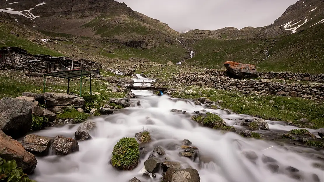 Erzurum-Rize sınırındaki muhteşem doğa ziyaretçilerini bekliyor