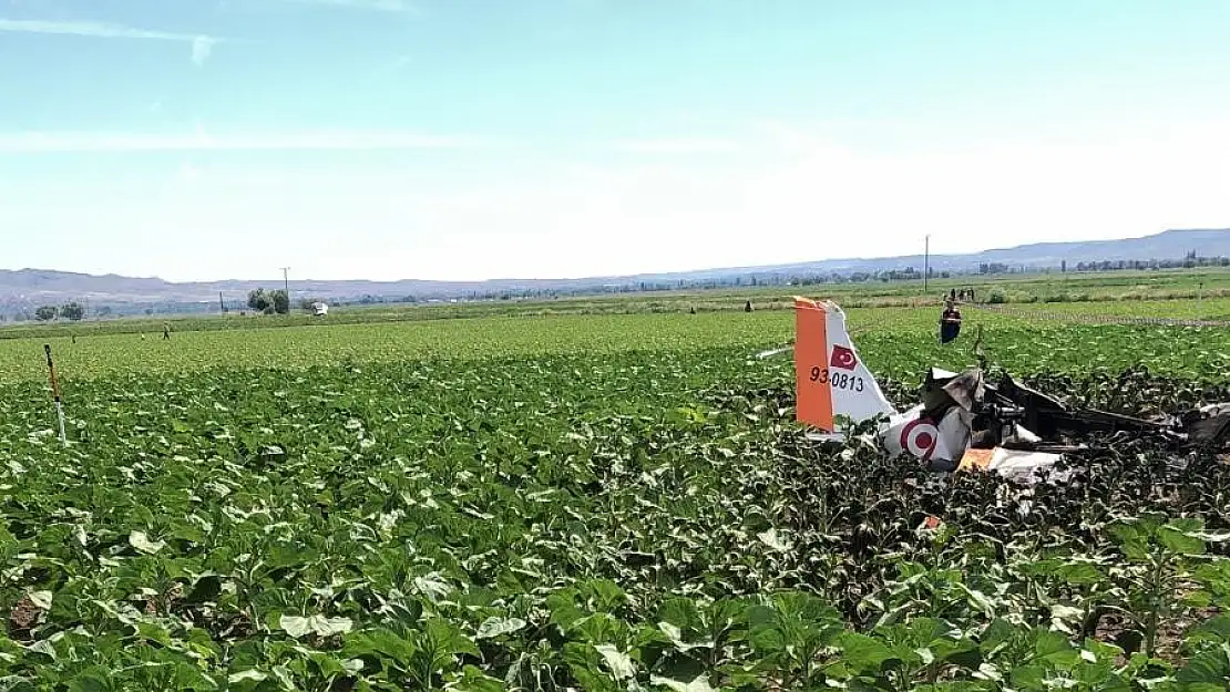 Düşen eğitim uçağındaki şehit pilotların naaşları Adli Tıp'a kaldırıldı