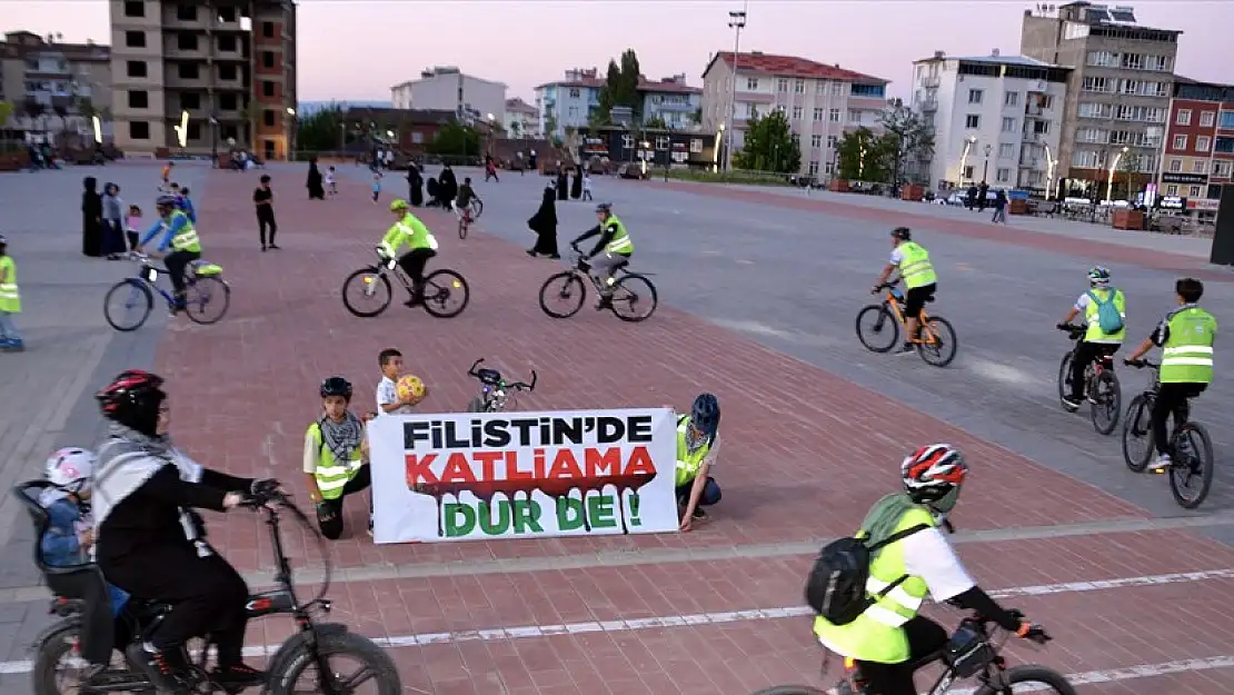 Muş'ta Filistinliler için pedal çevirildi