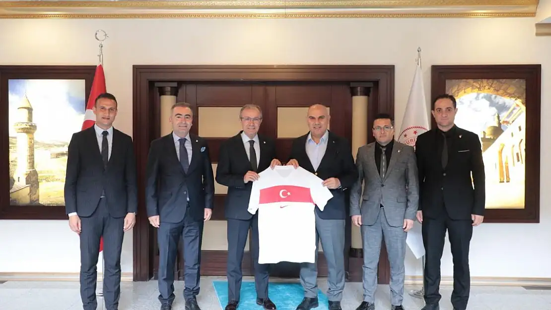 MHK Başkanı Ahmet İbanoğlu Ağrı'da