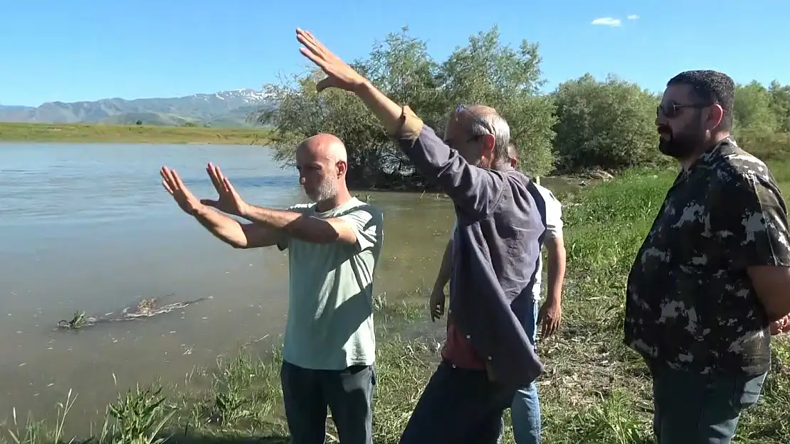 Ünlü yönetmen Muş'ta film çekiyor