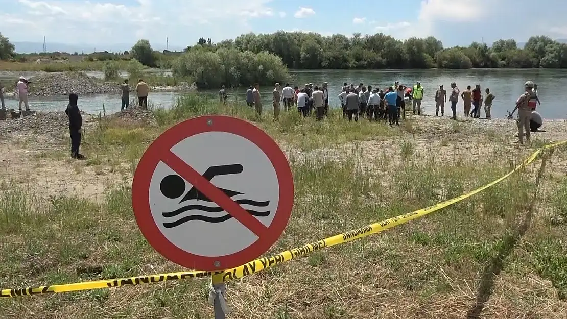 Muş'ta serinlemek için Murat Nehri'ne giren genç kayboldu