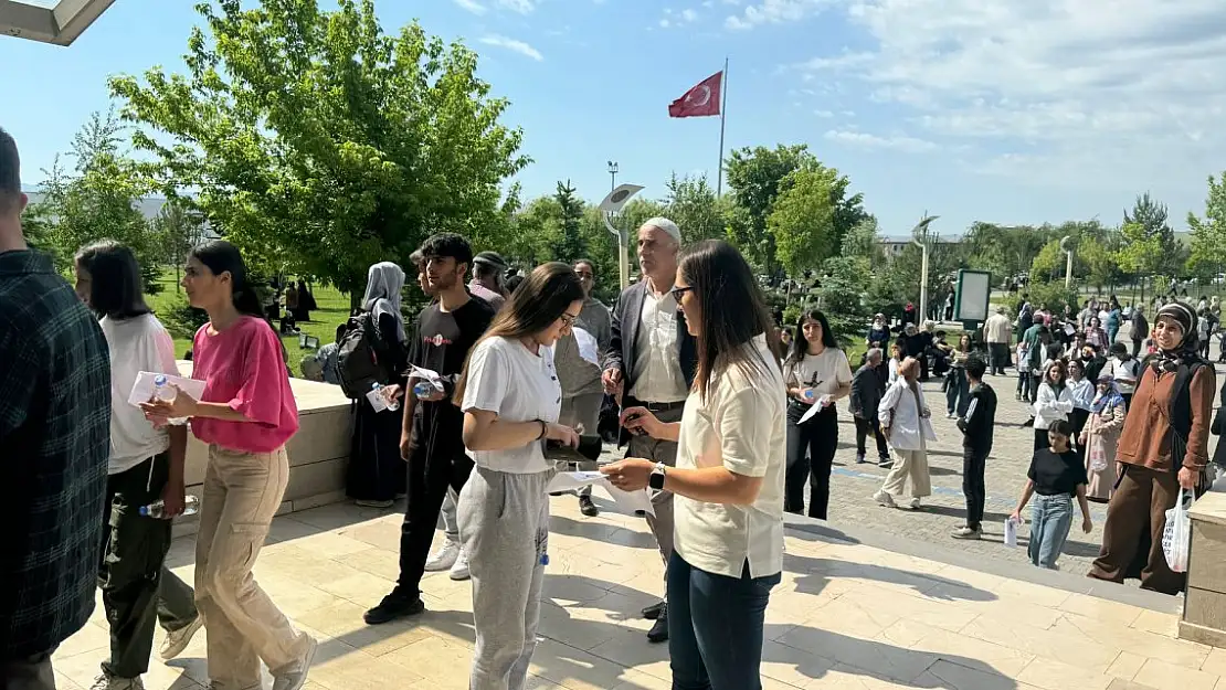 Ağrı'da YKS Heyecanı