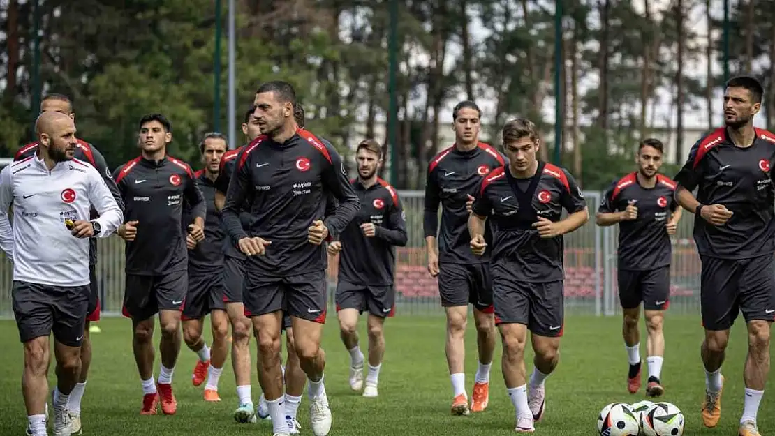 A Milli Futbol Takımı hazırlıklarını sürdürdü