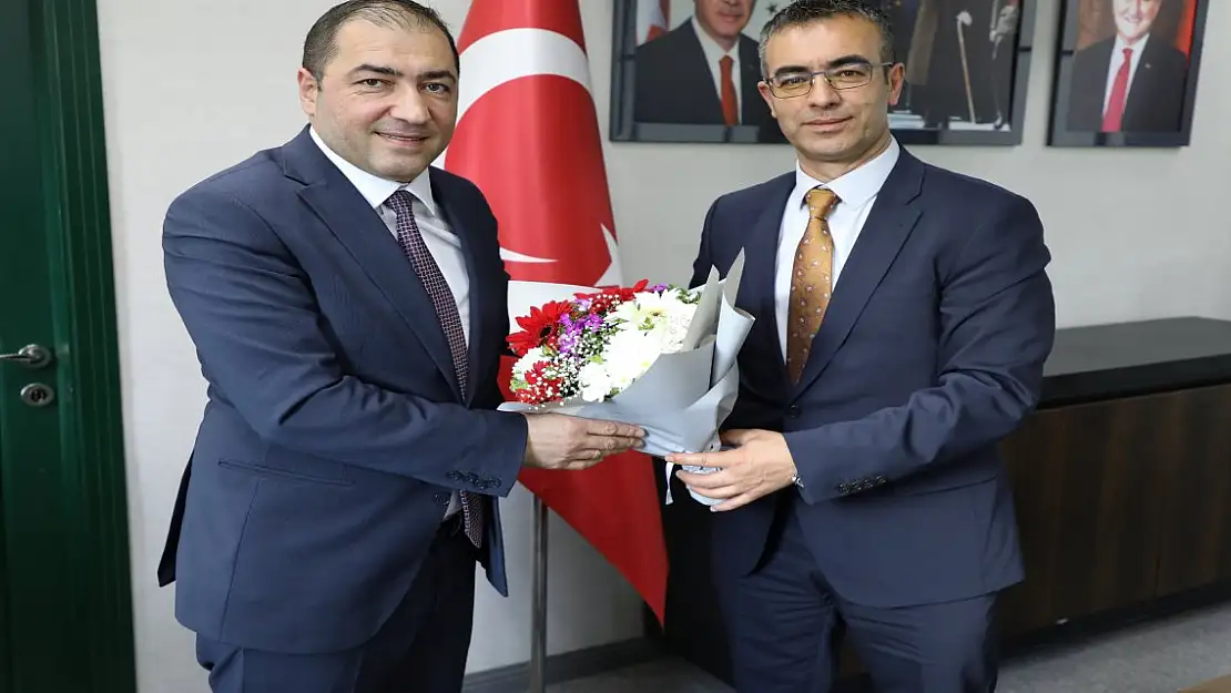 Ağrı'da iki günde devir teslim
