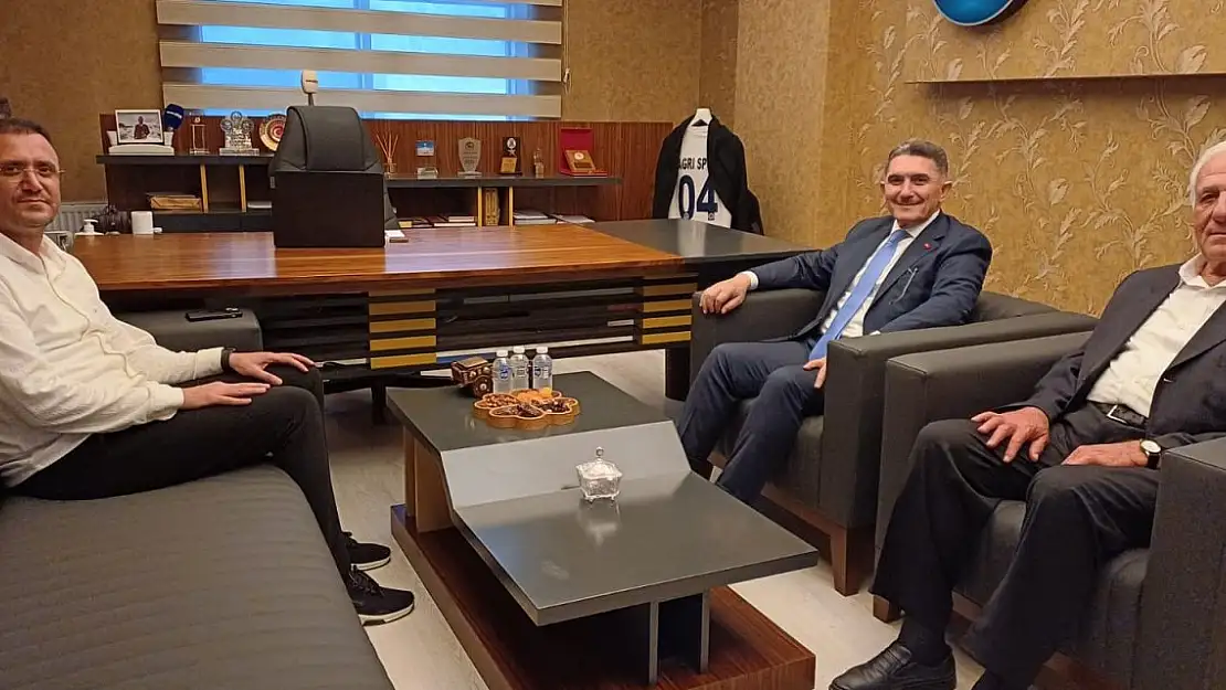 Çelebi'den bayram ziyaretleri