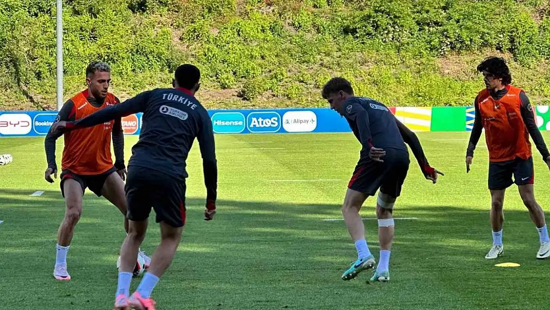 A Milli Futbol Takımı, Gürcistan maçının hazırlıklarını sürdürdü
