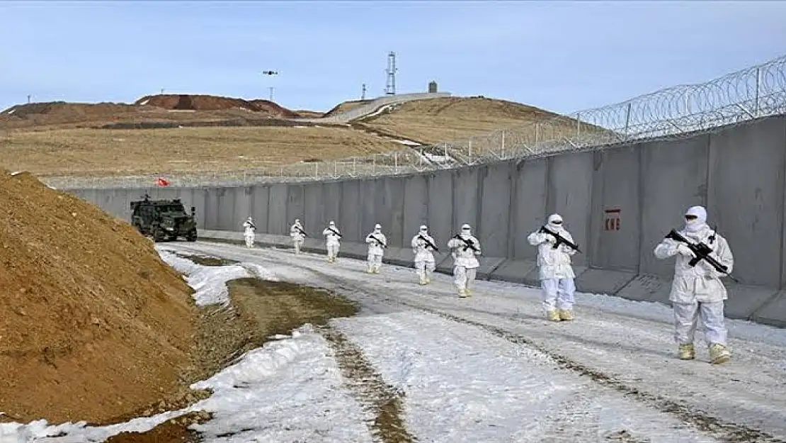Van-İran sınırında inşa edilen güvenlik duvarının 173 kilometresi tamamlandı