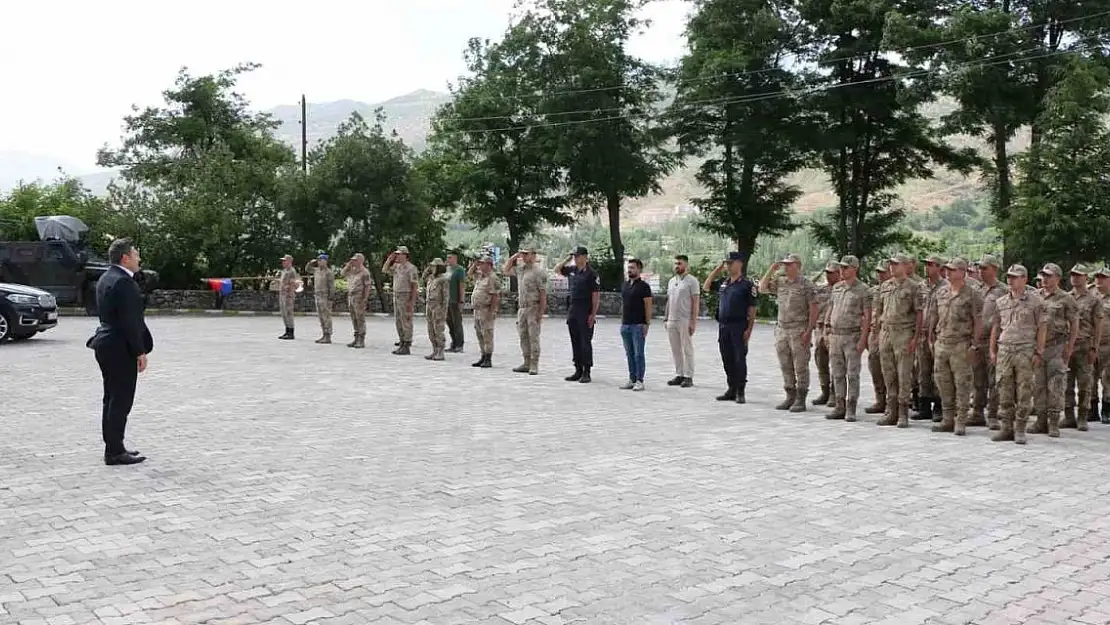 Hizan'da bayramlaşma programı düzenlendi