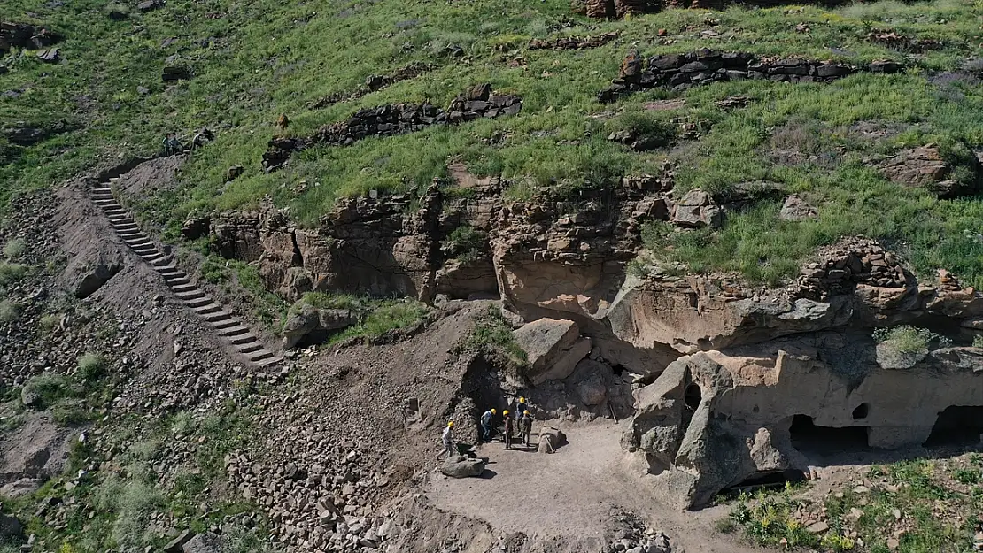 Kars'taki mağara turizme kazandırılıyor