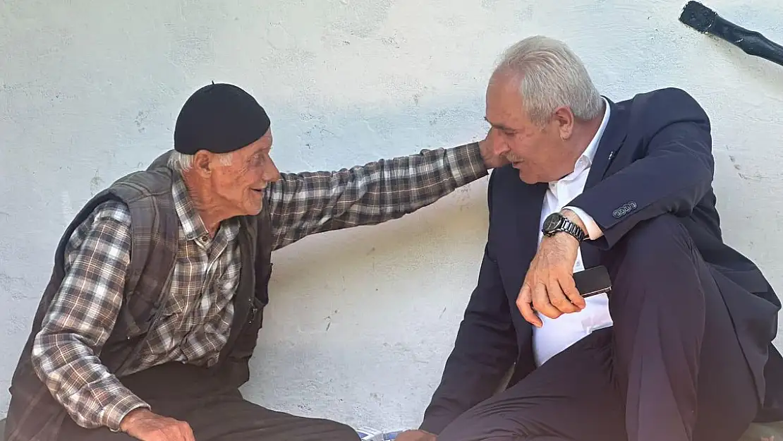 Başkan Yakut yaşlı ve hastaları ziyaret etti
