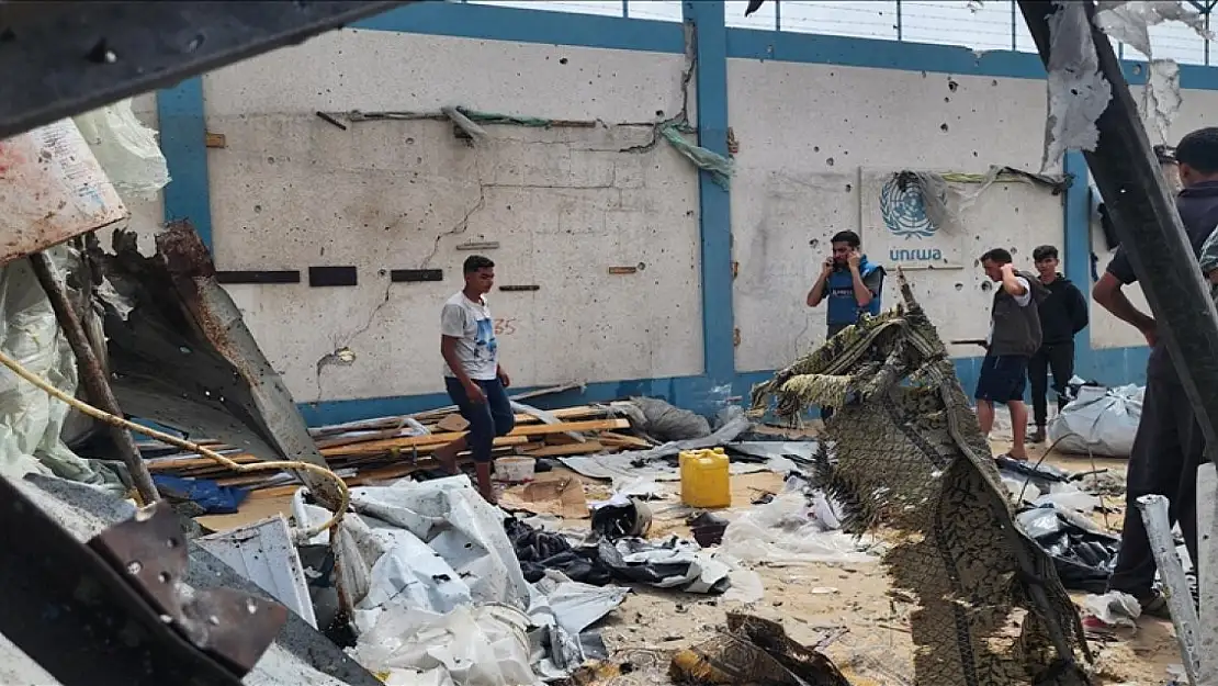 İsrail sivillerin sığındığı çadırları hedef aldı: 25 ölü