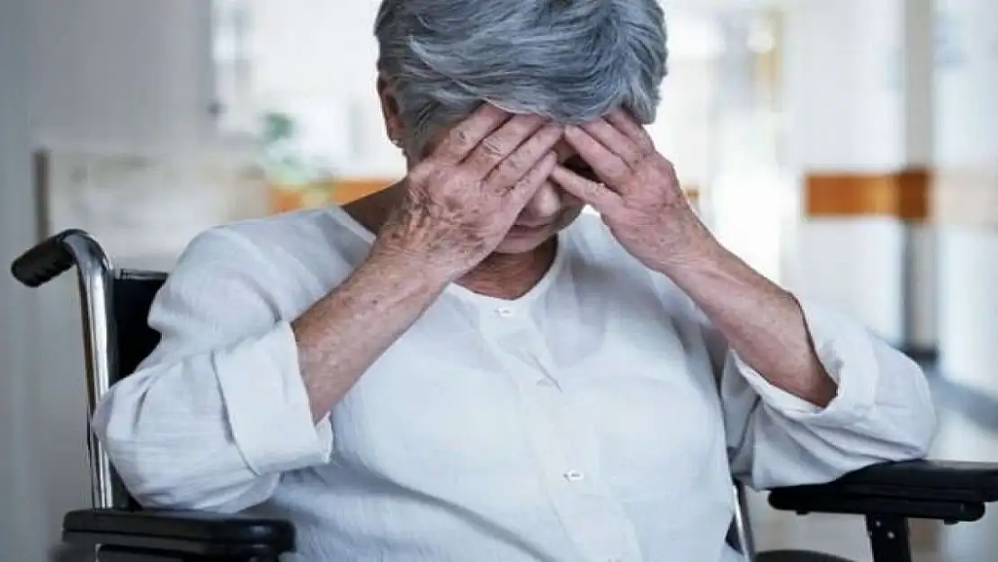 Alzheimer sıklığı, 65 yaşından sonra her beş yılda iki kat artıyor