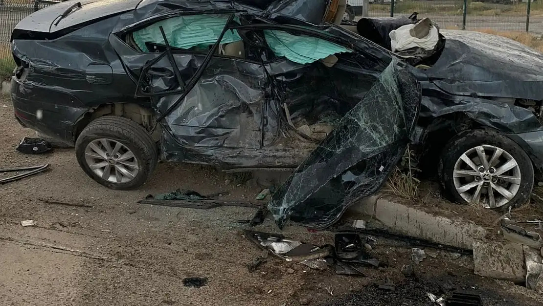 İçişleri Bakanı Yerlikaya: '24 saatlik sürede, 706 trafik kazası meydana geldi'