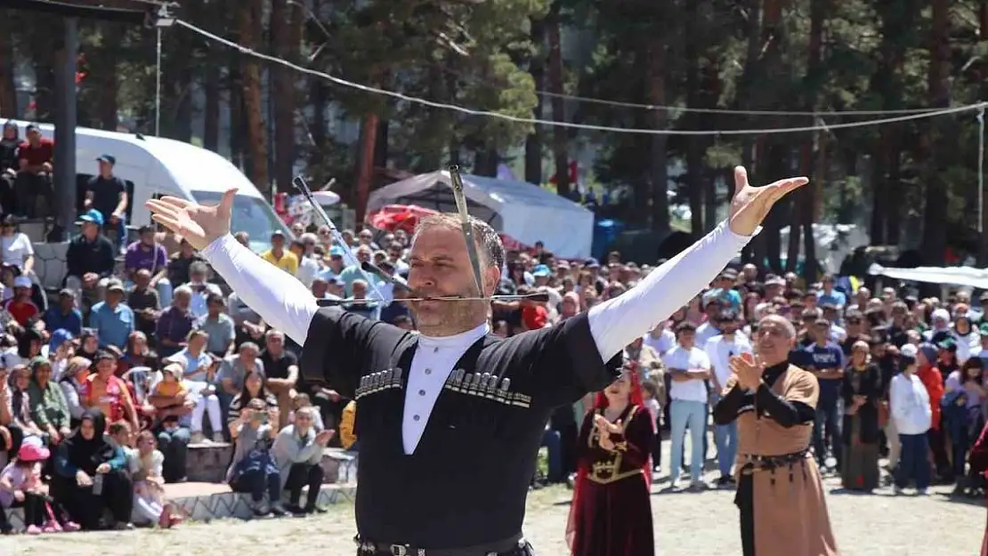 Şenkaya'da festival coşkusu