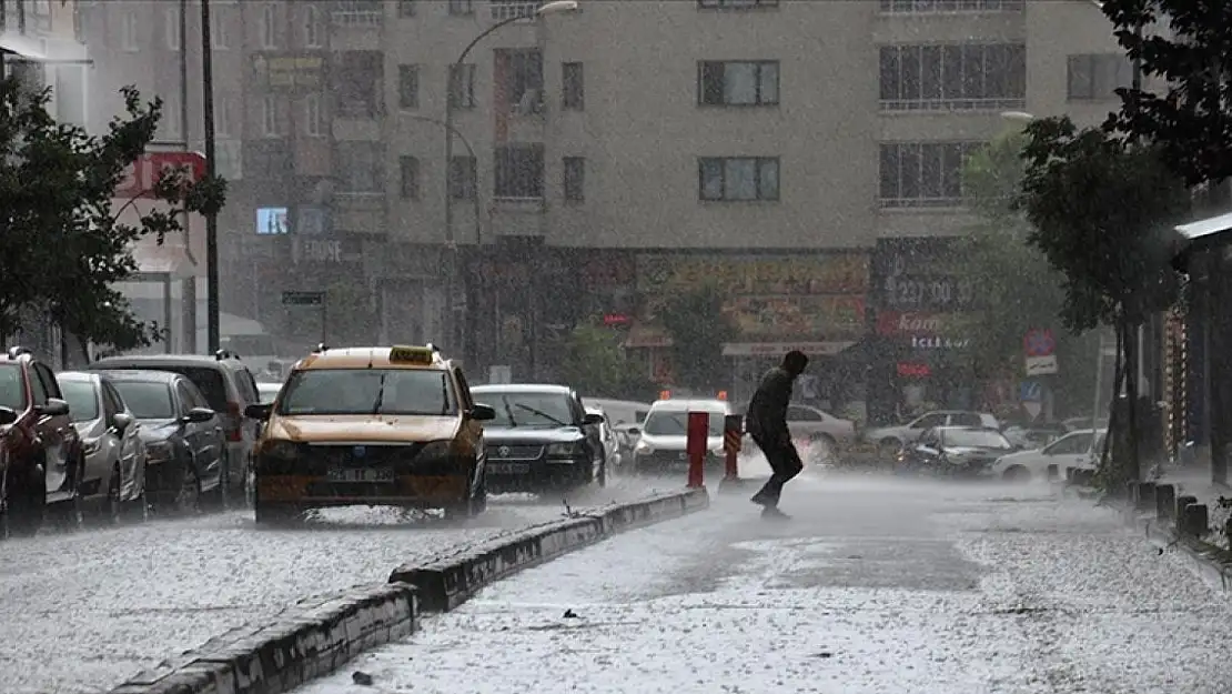 Erzurum'da sağanak etkili oldu