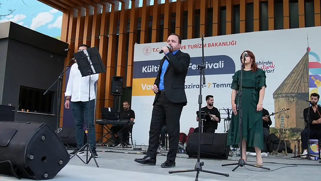 Van Kültür Yolu Festivali devam ediyor