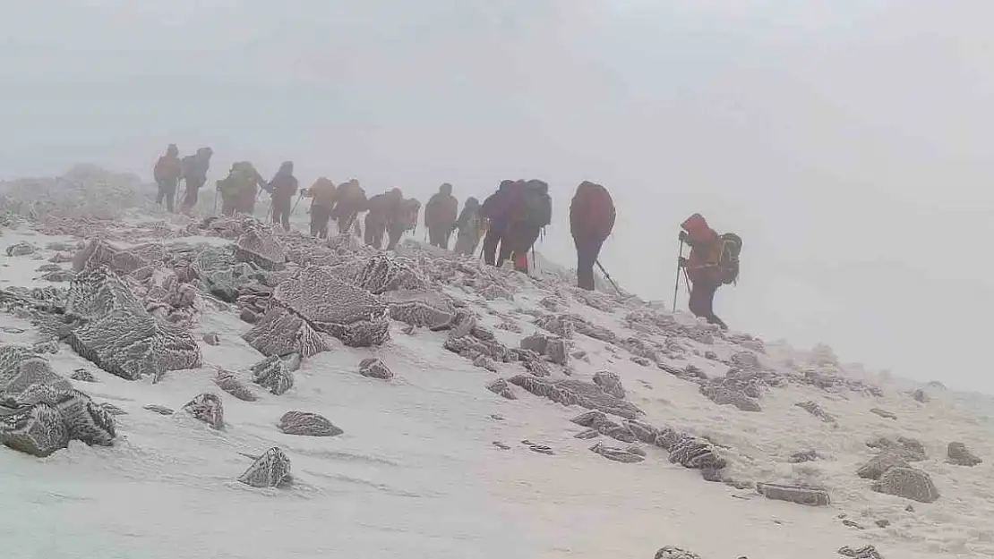 Zirve bu defa Nöroloji uzmanlarını ağırladı