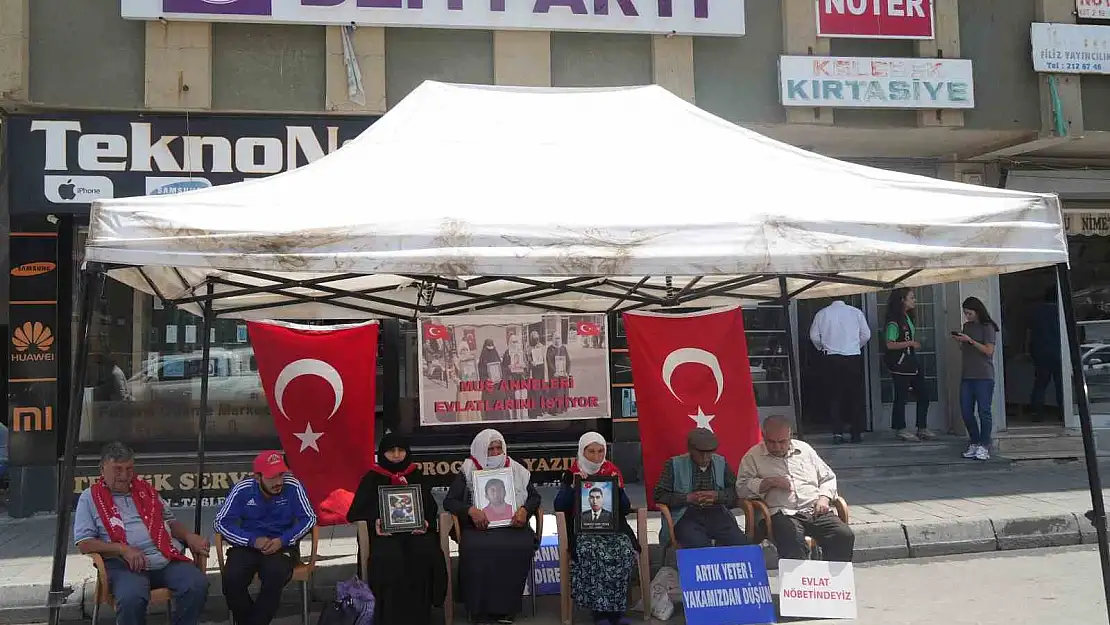 Muşlu anneler evlatlarını bekliyor