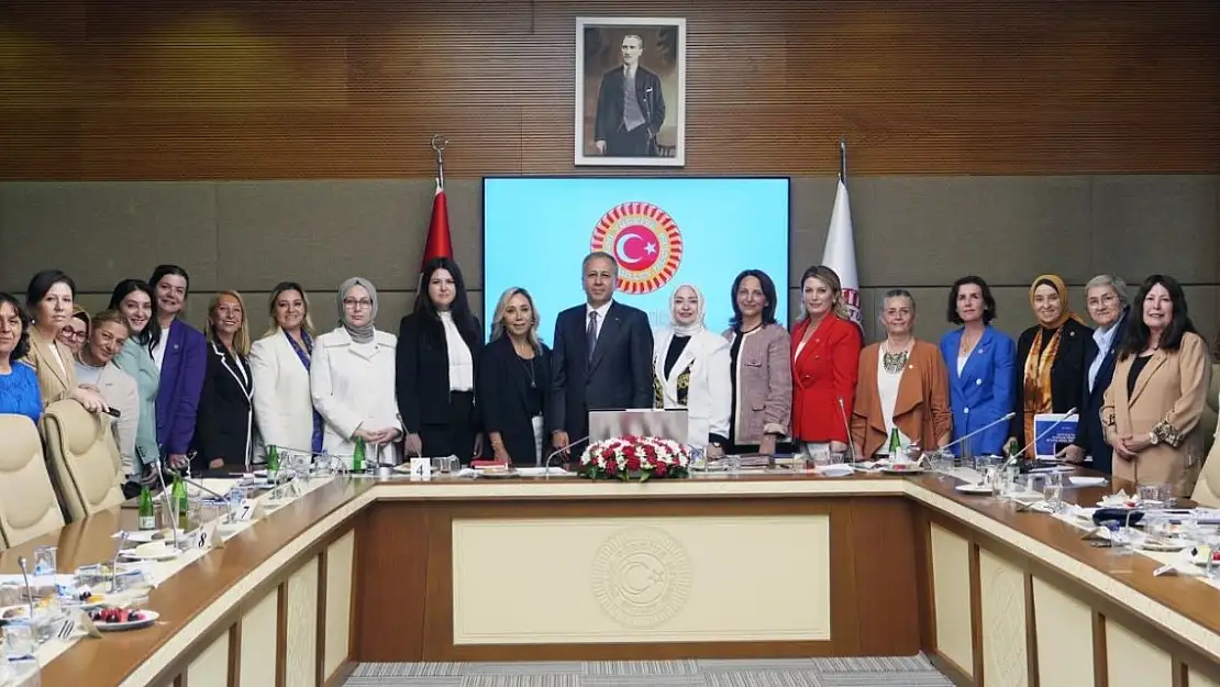2023 yılında 308 kadın şiddet sonucu hayatını kaybetti