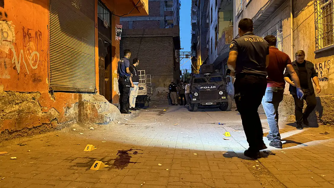 Diyarbakır'da husumetliler arasında silahlı kavga