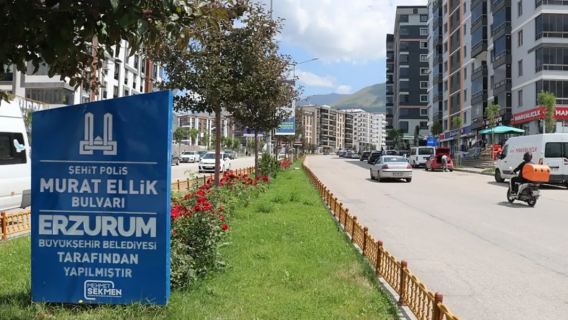 Erzurum'da 15 Temmuz şehitlerinin adları okullar ve camilerde yaşatılıyor