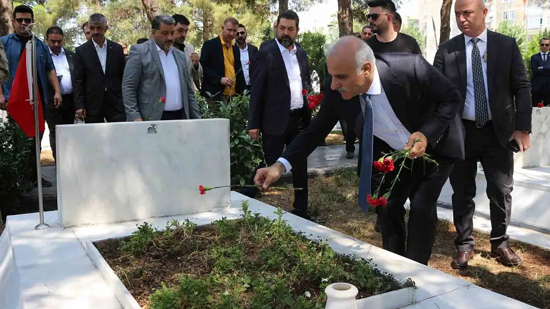 Diyarbakır'da 15 Temmuz Demokrasi ve Milli Birlik Günü etkinlikleri  başladı