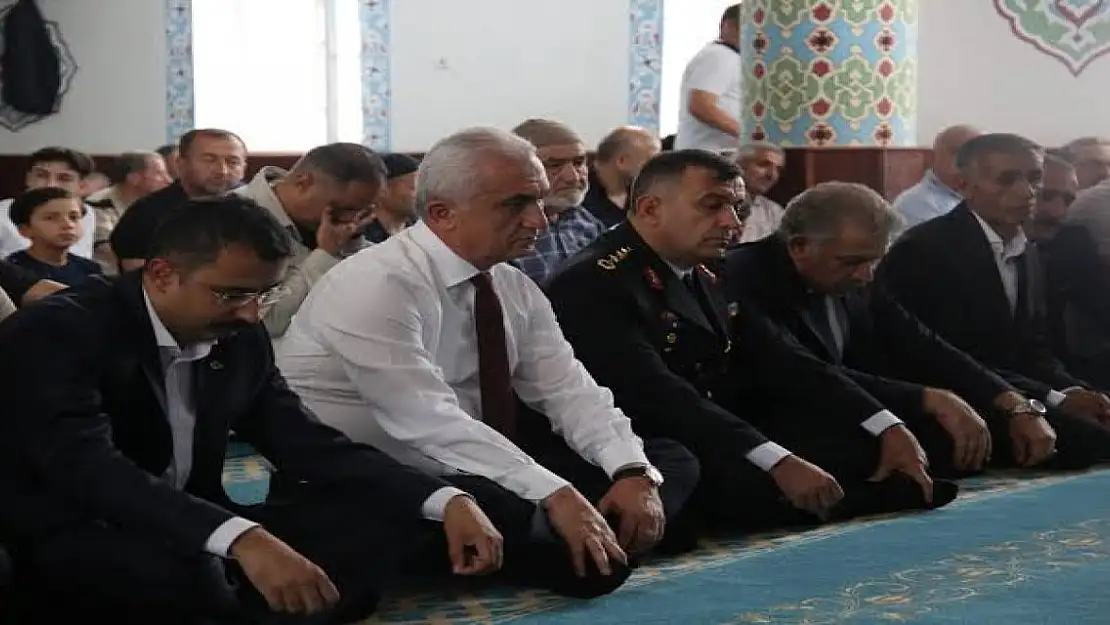 Malazgirt'te şehitler için mevlit okutuldu
