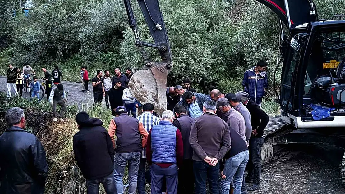 Erzurum'da 3 gündür etkili olan yağış ilçeleri felç etti